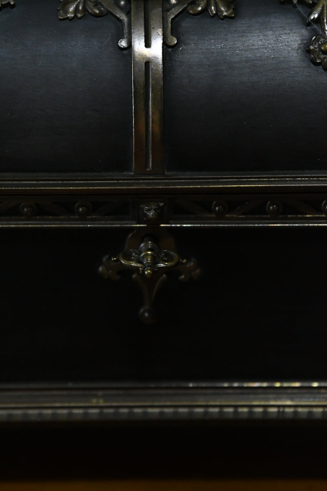 Exceptional 19th-Century Gothic Revival Bronze-Mounted Cassette (Casket) with Iron Interior