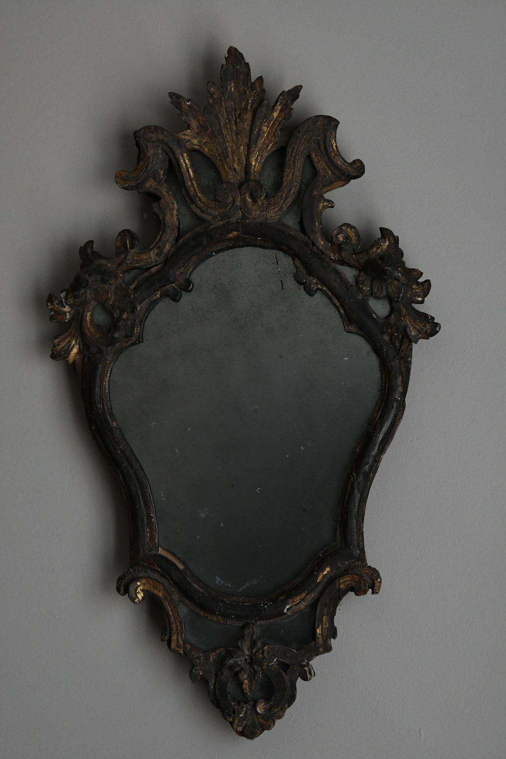 18th Century Italian Rococo Carved Giltwood Mirror | Hand-Carved Wall Mirror, Circa 1700–1799